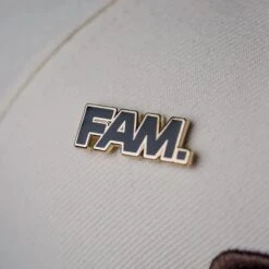 NEW ERA 59FIFTY MLB SAN DIEGO PADRES 40TH ANNIVERSARY TWO TONE / KELLY GREEN UV FITTED CAP 15 NEW ERA 59FIFTY MLB SAN DIEGO PADRES 40TH ANNIVERSARY TWO TONE / KELLY GREEN UV FITTED CAP -Headwear store 20250228 IMG 0071 Editcopy 3c7111b7 8ae1 4226 ad53 7146d9b7e8de