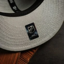 NEW ERA 59FIFTY NHL ANAHEIM DUCKS CAMO / GREY UV FITTED CAP 11 NEW ERA 59FIFTY NHL ANAHEIM DUCKS CAMO / GREY UV FITTED CAP -Headwear store 20250320 IMG 1074 Editcopy