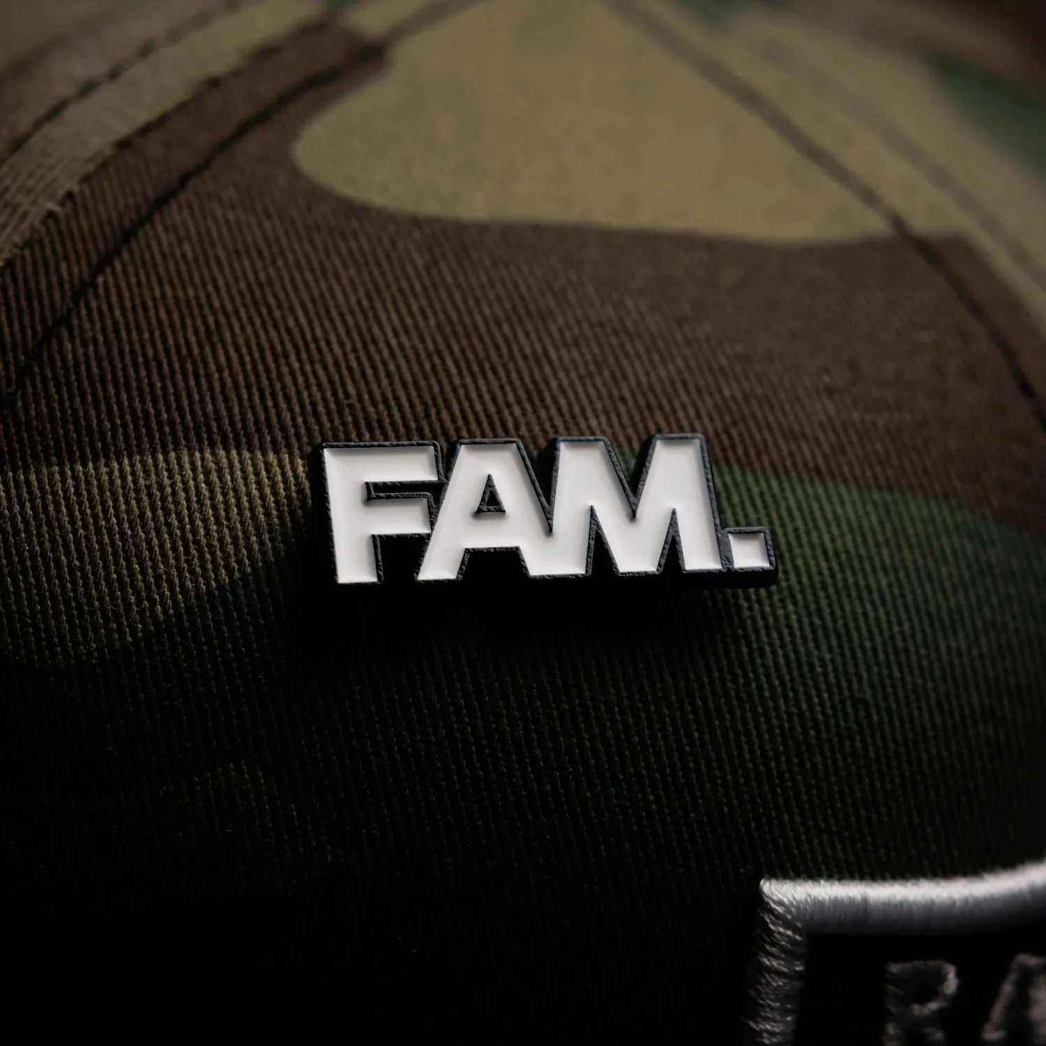 NEW ERA 59FIFTY NFL LAS VEGAS RAIDERS CAMO / GREY UV FITTED CAP 8 NEW ERA 59FIFTY NFL LAS VEGAS RAIDERS CAMO / GREY UV FITTED CAP - Image 6