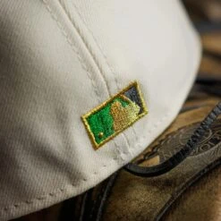 NEW ERA 59FIFTY MLB NEW YORK YANKEES WORLD SERIES 100TH ANNIVERSARY TWO TONE / KELLY GREEN UV FITTED CAP 11 NEW ERA 59FIFTY MLB NEW YORK YANKEES WORLD SERIES 100TH ANNIVERSARY TWO TONE / KELLY GREEN UV FITTED CAP -Headwear store 20250327 IMG 1799 Editcopy