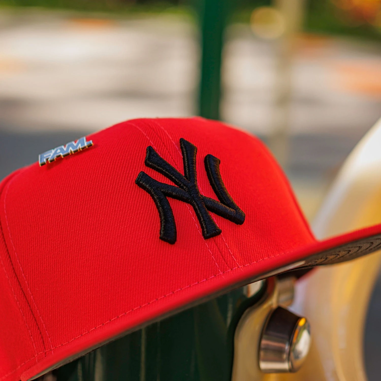 NEW YORK YANKEES MLB HOT LAVA BLACK UV / NEW ERA 59FIFTY FITTED CAP 4 NEW YORK YANKEES MLB HOT LAVA BLACK UV / NEW ERA 59FIFTY FITTED CAP - Image 2