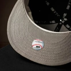 NEW YORK METS MLB BLACK GRAY UV / NEW ERA 59FIFTY FITTED CAP 12 NEW YORK METS MLB BLACK GRAY UV / NEW ERA 59FIFTY FITTED CAP -Headwear store 20250518 IMG 3310 Editcopy