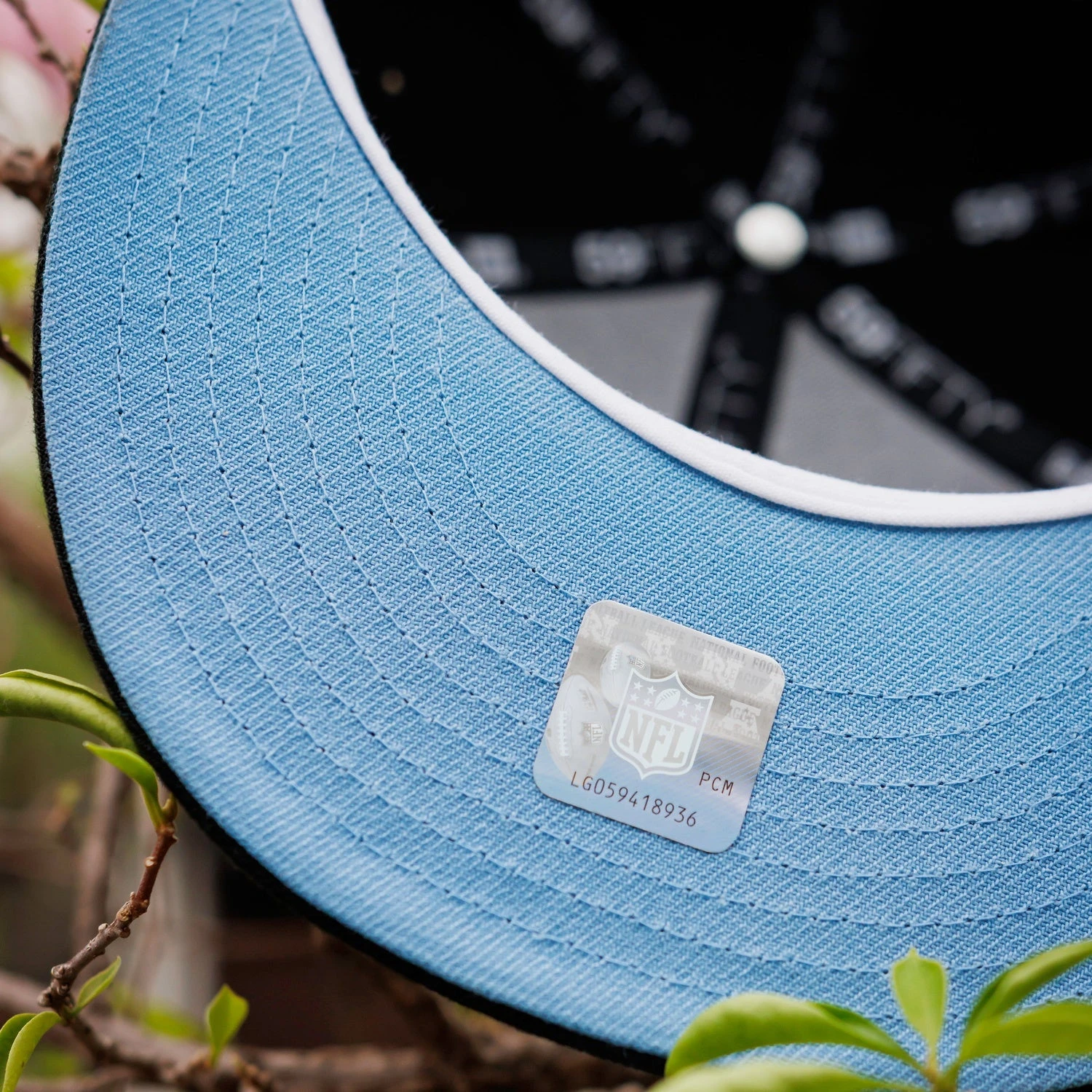 PHILADELPHIA EAGLES NFL BLACK BLUE UV / NEW ERA 59FIFTY FITTED CAP 6 PHILADELPHIA EAGLES NFL BLACK BLUE UV / NEW ERA 59FIFTY FITTED CAP - Image 4