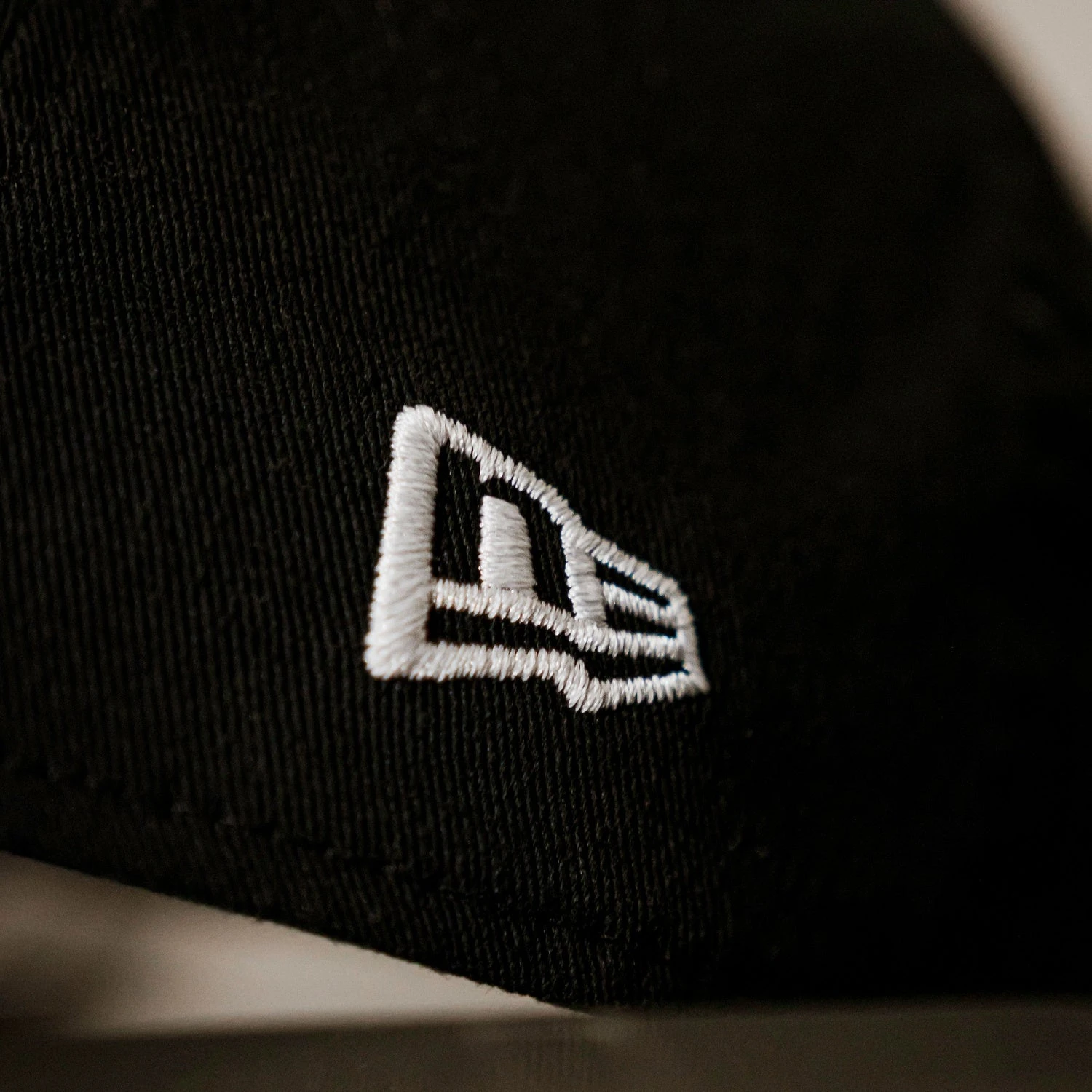 LAS VEGAS RAIDERS NFL CAP BLACK GRAY UV / NEW ERA 9TWENTY 8 LAS VEGAS RAIDERS NFL CAP BLACK GRAY UV / NEW ERA 9TWENTY - Image 6