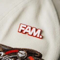 NEW ERA 9FORTY A-FRAME MLB NEW YORK YANKEES WORLD SERIES 2000 TWO TONE / ORANGE UV SNAPBACK -Headwear store 20250617 IMG 5712 Editcopy