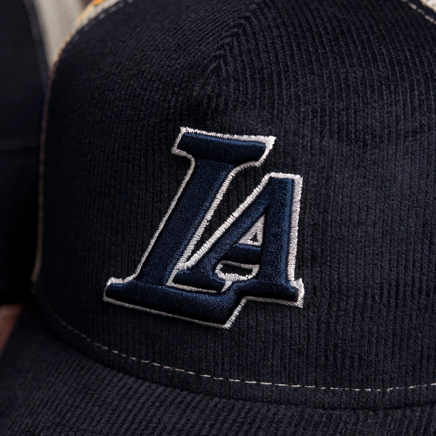 LOS ANGELES LAKERS NBA NAVY GRAY UV / NEW ERA 9FORTY A-FRAME TRUCKER 4 LOS ANGELES LAKERS NBA NAVY GRAY UV / NEW ERA 9FORTY A-FRAME TRUCKER - Image 2