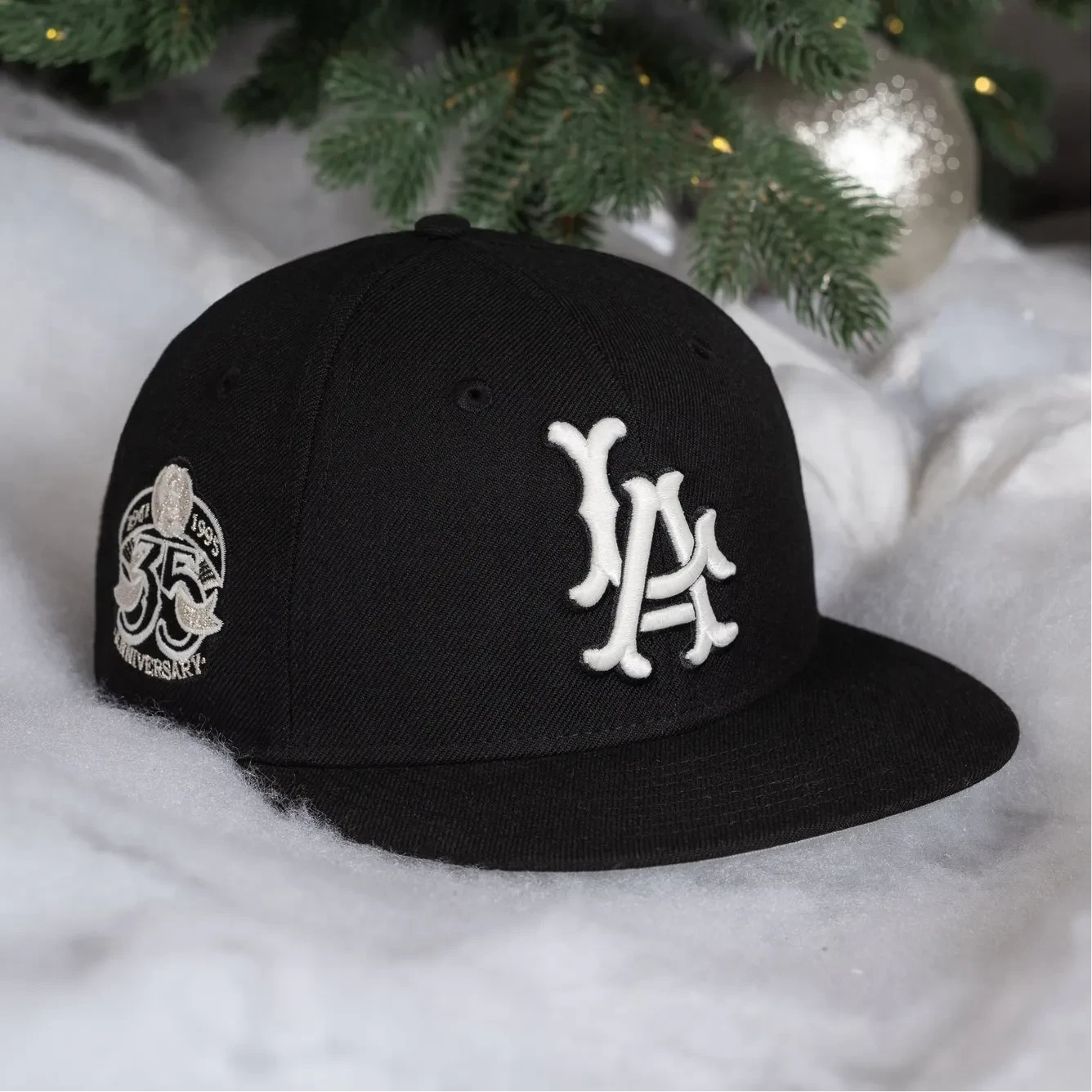 NEW ERA 59FIFTY MLB LOS ANGELES ANGELS 35TH ANNIVERSARY BLACK WOOL / GREY UV FITTED CAP 3 NEW ERA 59FIFTY MLB LOS ANGELES ANGELS 35TH ANNIVERSARY BLACK WOOL / GREY UV FITTED CAP