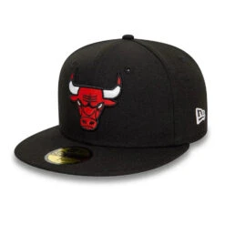 NEW ERA 59FIFTY NBA ESSENTIAL CHICAGO BULLS BLACK FITTED CAP