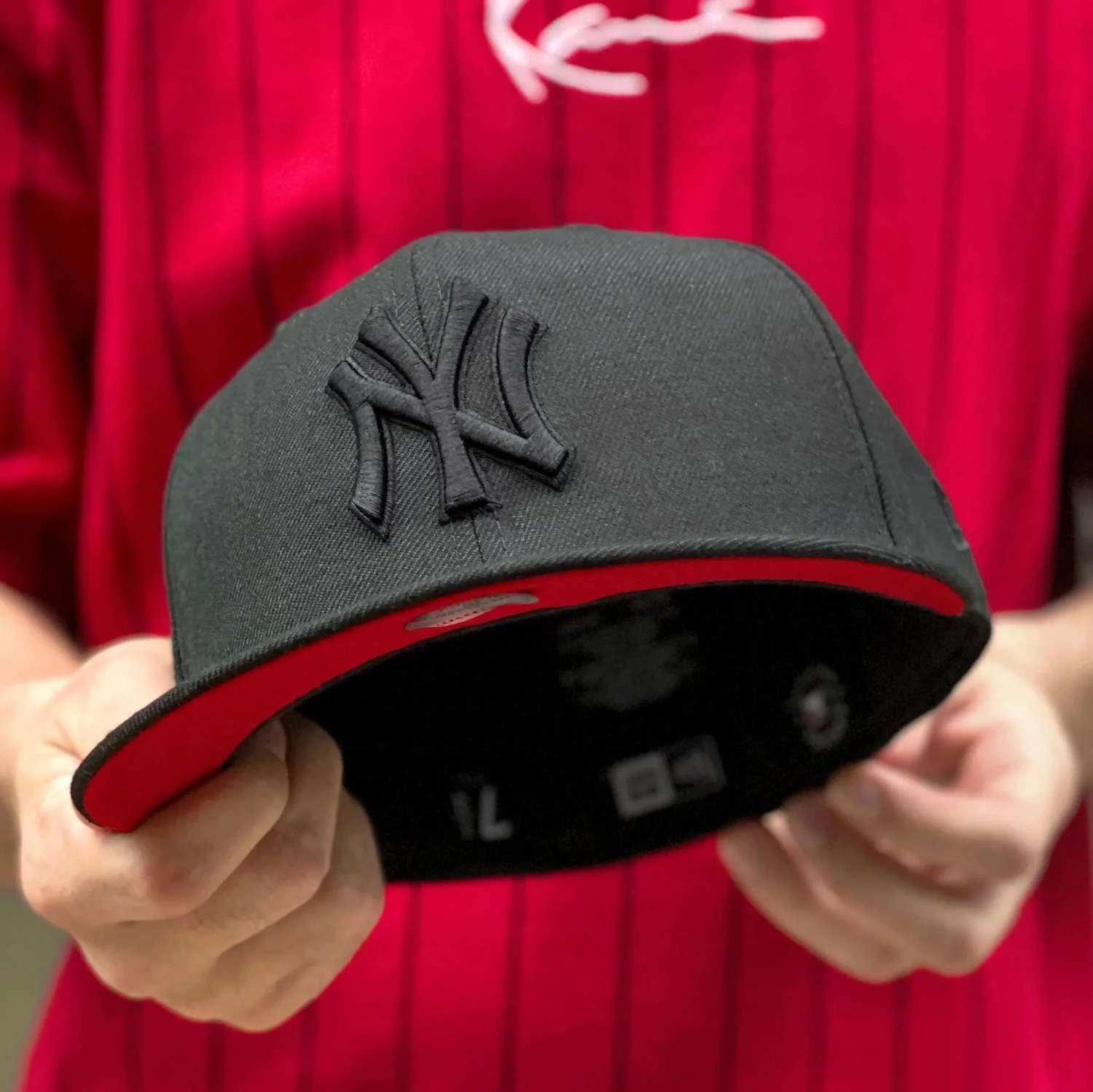 NEW ERA 59FIFTY MLB NEW YORK YANKEES BLACK WOOL/ RED UV FITTED CAP 3 NEW ERA 59FIFTY MLB NEW YORK YANKEES BLACK WOOL/ RED UV FITTED CAP
