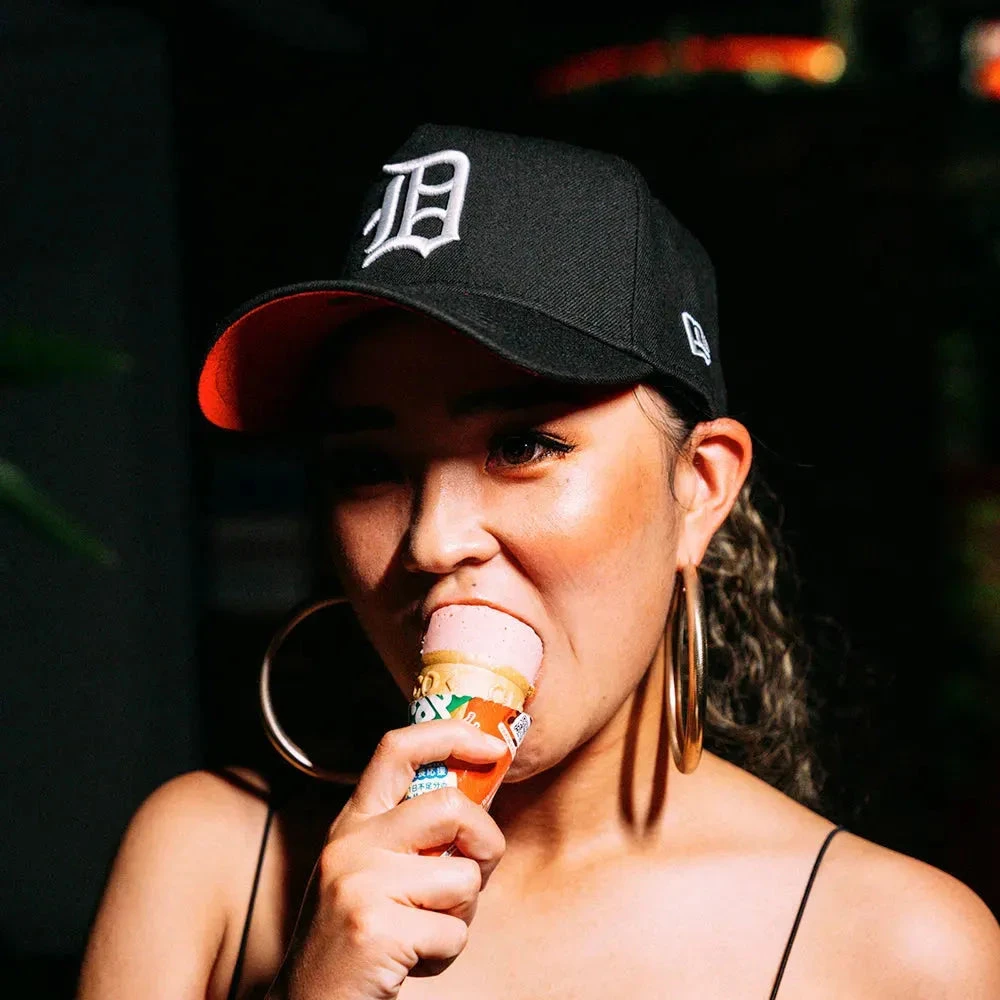 NEW ERA 9FORTY DETROIT TIGERS BRIGGS STADIUM BLACK / SCARLET RED UV 4 NEW ERA 9FORTY DETROIT TIGERS BRIGGS STADIUM BLACK / SCARLET RED UV - Image 2