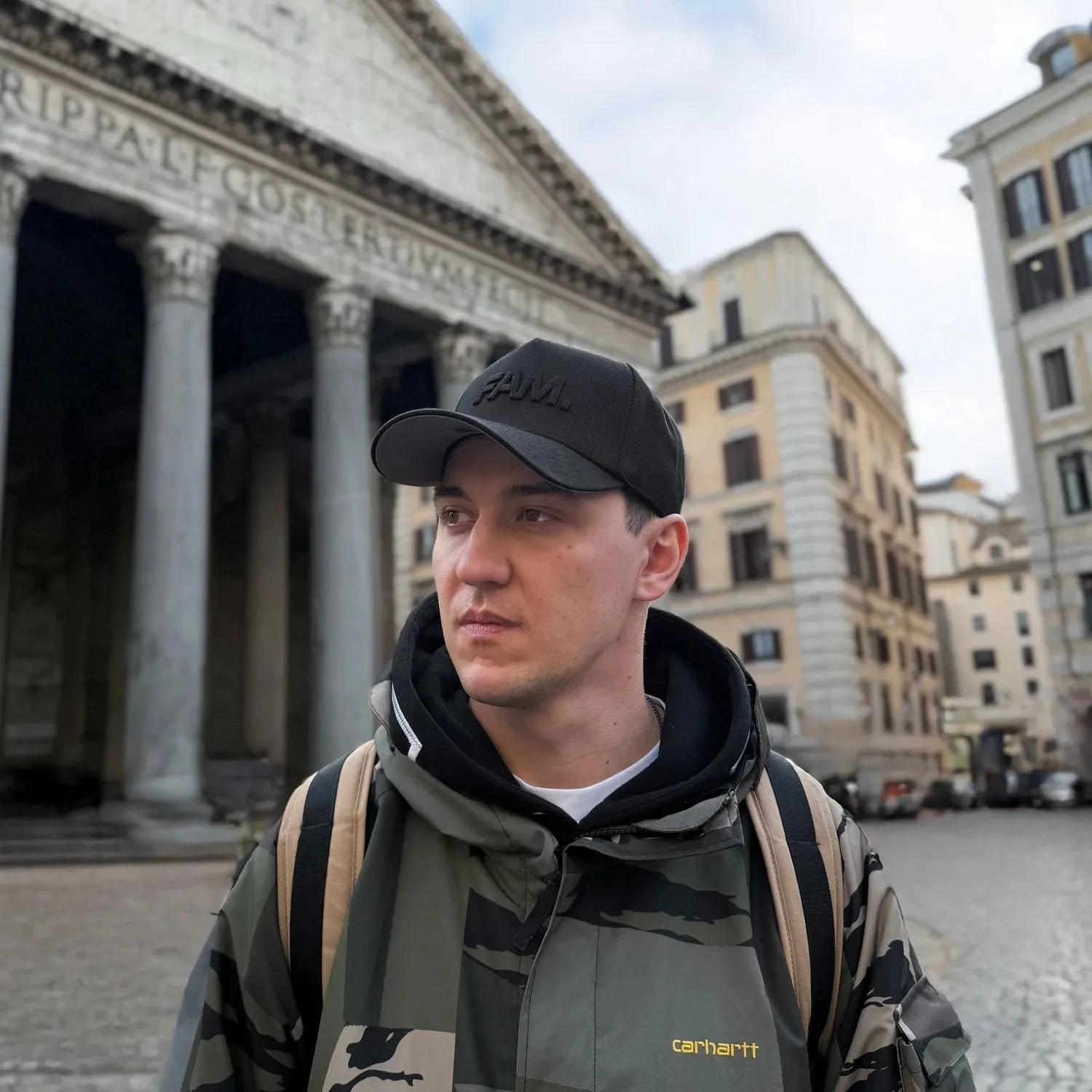 FAM.CAP CORE BLACK ON BLACK SNAPBACK /GREY UV 10 FAM.CAP CORE BLACK ON BLACK SNAPBACK /GREY UV - Image 8