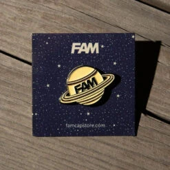 FAM GITD PIN SATURN SOFT YELLOW