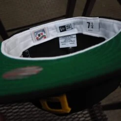 NEW ERA 59FIFTY MLB PITTSBURGH PIRATES WORLD SERIES 1960 BLACK / GREEN UV FITTED CAP 13 NEW ERA 59FIFTY MLB PITTSBURGH PIRATES WORLD SERIES 1960 BLACK / GREEN UV FITTED CAP -Headwear store New era 59fifty mbl pittsburgh pirates world series 1960 green underbrim 6 scaled 1