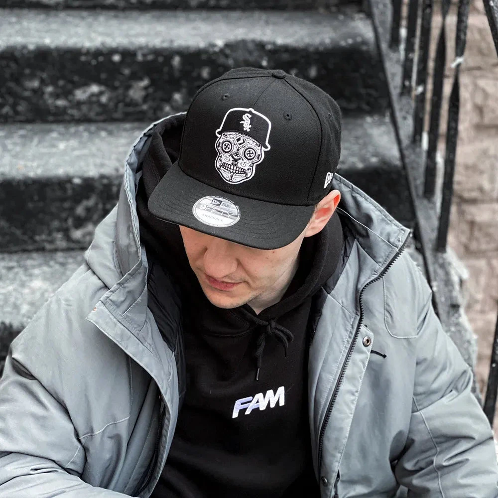NEW ERA 9FIFTY MLB CHICAGO WHITE SOX SUGAR SKULL BLACK / GREY UV SNAPBACK CAP 6 NEW ERA 9FIFTY MLB CHICAGO WHITE SOX SUGAR SKULL BLACK / GREY UV SNAPBACK CAP - Image 4