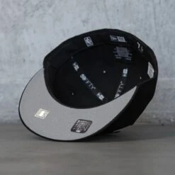 NEW ERA 59FIFTY NBA CHICAGO BULLS BLACK / GREY UV FITTED CAP -Headwear store NewEra59FIFTYBlackonBlackNBAGreyUV3