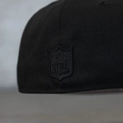 NEW ERA 59FIFTY NFL LAS VEGAS RAIDERS BLACK / GREY UV FITTED CAP 12 NEW ERA 59FIFTY NFL LAS VEGAS RAIDERS BLACK / GREY UV FITTED CAP -Headwear store NewEra59fiftymlbBlackonBlackcapNFL