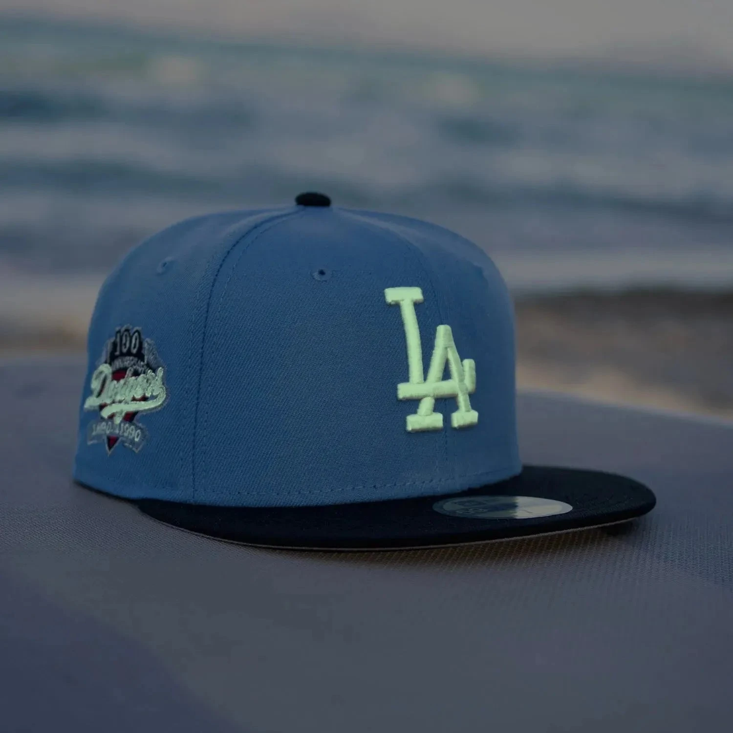 NEW ERA 59FIFTY MLB LOS ANGELES DODGERS 100TH ANNIVERSARY TWO TONE / GREY UV FITTED CAP 4 NEW ERA 59FIFTY MLB LOS ANGELES DODGERS 100TH ANNIVERSARY TWO TONE / GREY UV FITTED CAP - Image 2