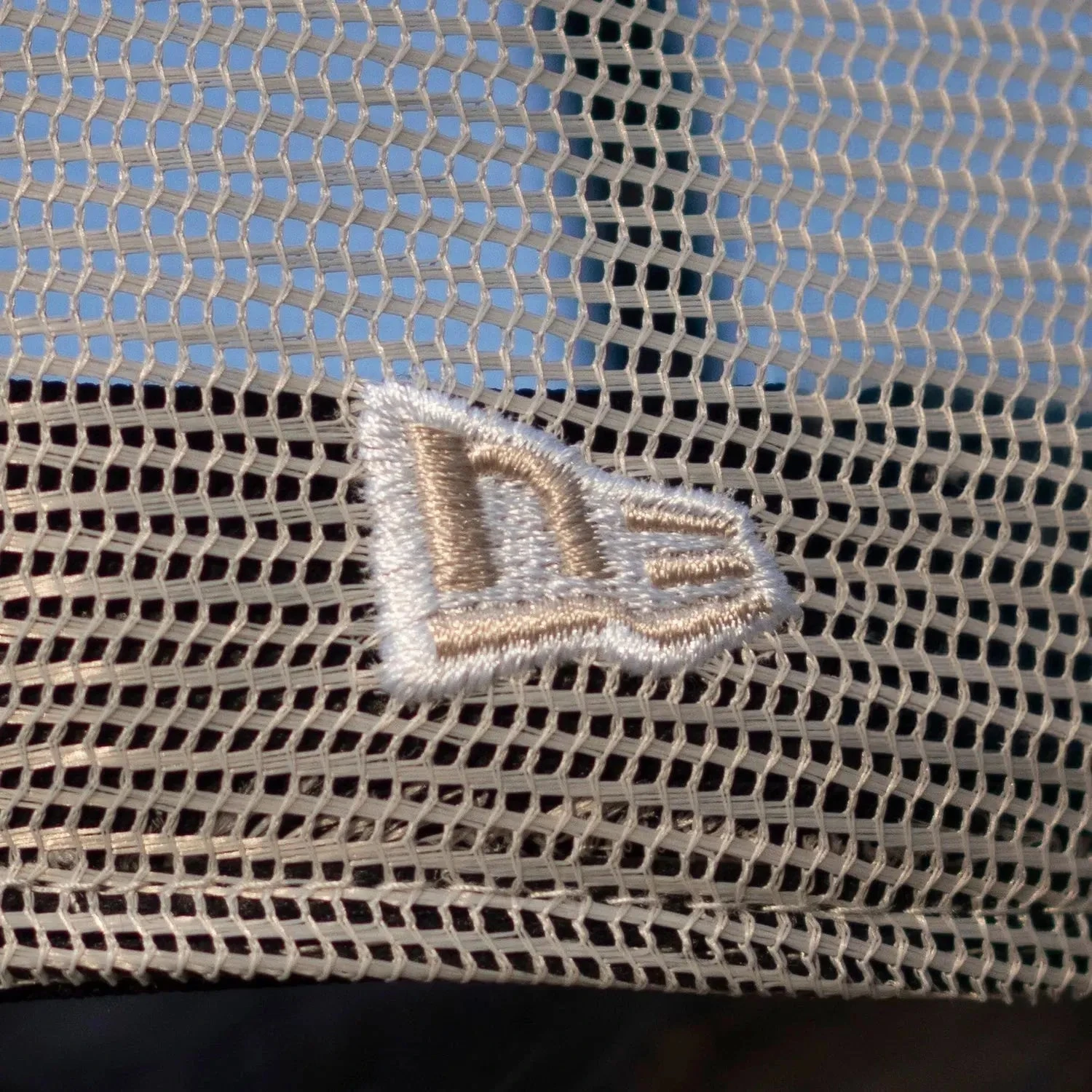 NEW ERA 9FORTY A-FRAME LOS ANGELES DODGERS MIRROR LOGO STONE / GREY UV TRUCKER 8 NEW ERA 9FORTY A-FRAME LOS ANGELES DODGERS MIRROR LOGO STONE / GREY UV TRUCKER - Image 6