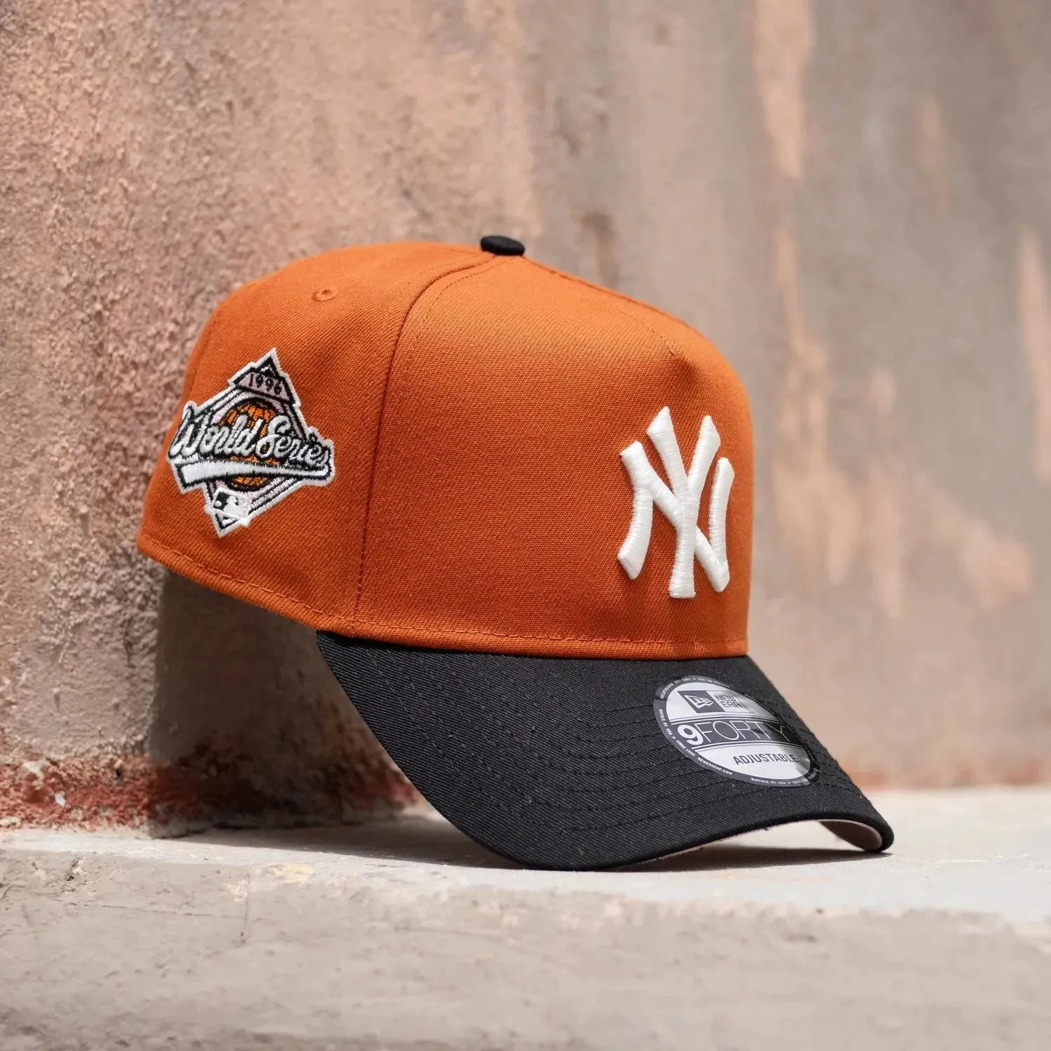 NEW ERA 9FORTY A-FRAME NEW YORK YANKEES WORLD SERIES 1996 TWO TONE / PINK UV SNAPBACK 5 NEW ERA 9FORTY A-FRAME NEW YORK YANKEES WORLD SERIES 1996 TWO TONE / PINK UV SNAPBACK - Image 3