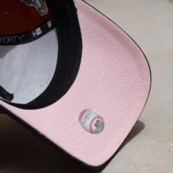 NEW ERA 9FORTY A-FRAME NEW YORK YANKEES WORLD SERIES 1996 TWO TONE / PINK UV SNAPBACK 16 NEW ERA 9FORTY A-FRAME NEW YORK YANKEES WORLD SERIES 1996 TWO TONE / PINK UV SNAPBACK -Headwear store P1010463