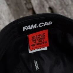 FAM.CAP CORE BLACK SNAPBACK /GREEN UV 16 FAM.CAP CORE BLACK SNAPBACK /GREEN UV -Headwear store P1300960