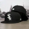 NEW ERA 59FIFTY MLB AUTHENTIC CHICAGO WHITE SOX TEAM FITTED CAP -Headwear store P1305405