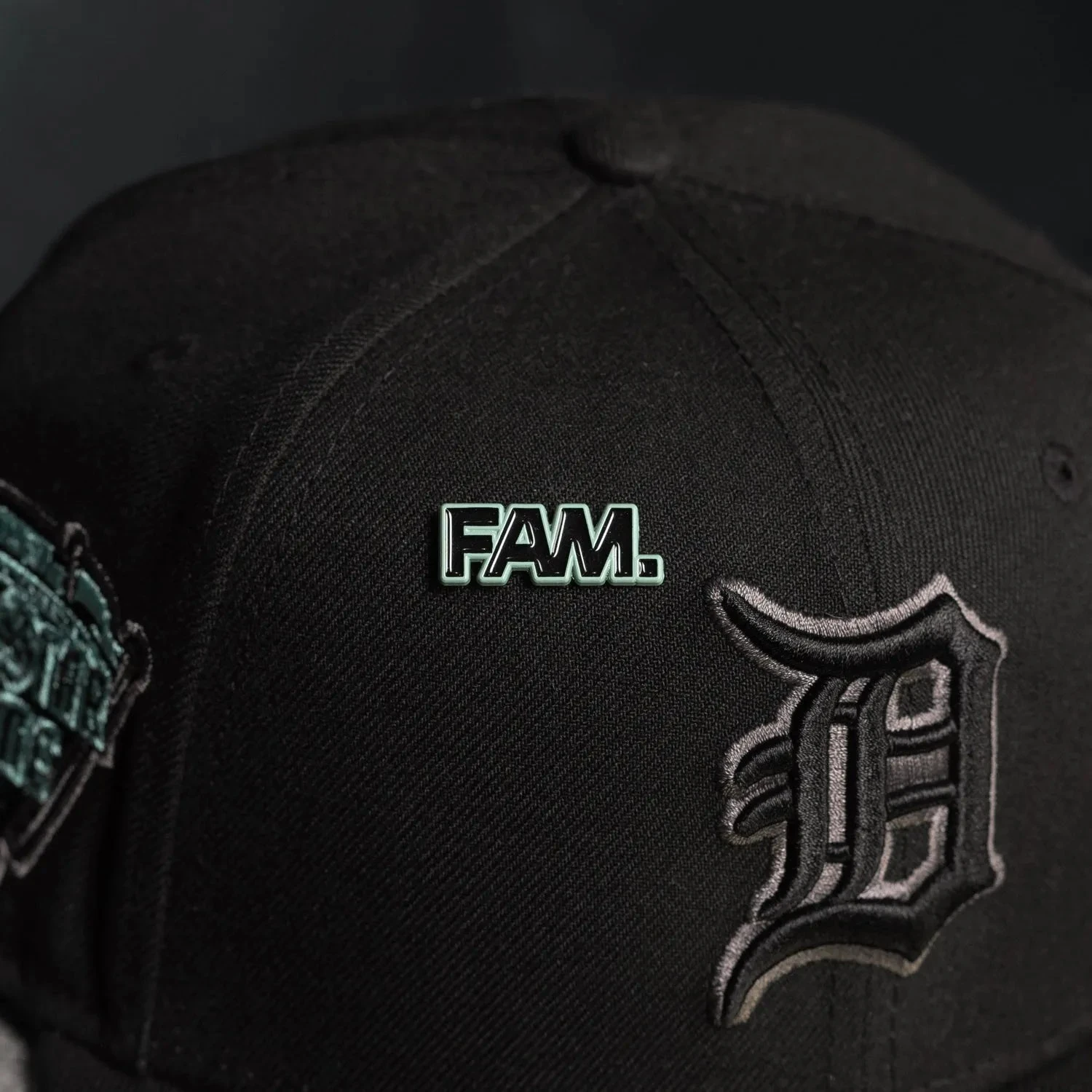 NEW ERA 59FIFTY MLB DETROIT TIGERS ALL STAR GAME 2005 BLACK / MINT UV FITTED CAP 8 NEW ERA 59FIFTY MLB DETROIT TIGERS ALL STAR GAME 2005 BLACK / MINT UV FITTED CAP - Image 6