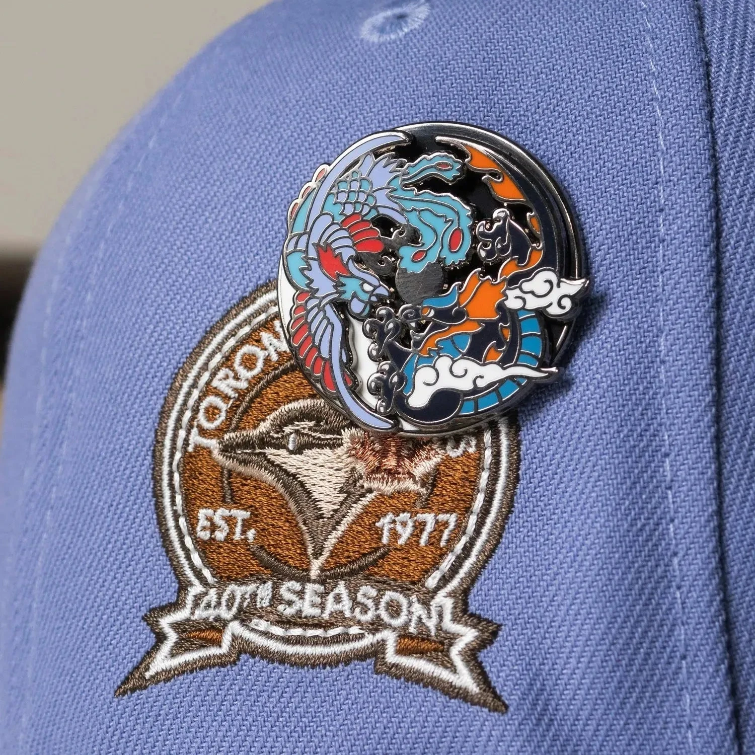 FAM YIN AND YANG SPINNING PIN 6 FAM YIN AND YANG SPINNING PIN - Image 4