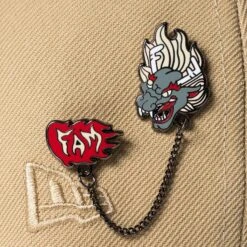 FAM DRAGON PIN