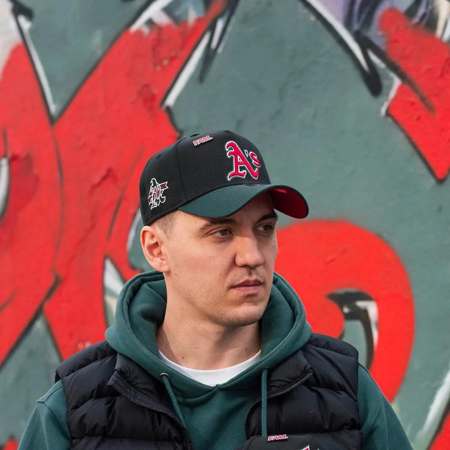 NEW ERA 9FORTY A-FRAME OAKLAND ATHLETICS 30TH ANNIVERSARY TWO TONE / SCARLET UV SNAPBACK 4 NEW ERA 9FORTY A-FRAME OAKLAND ATHLETICS 30TH ANNIVERSARY TWO TONE / SCARLET UV SNAPBACK - Image 2