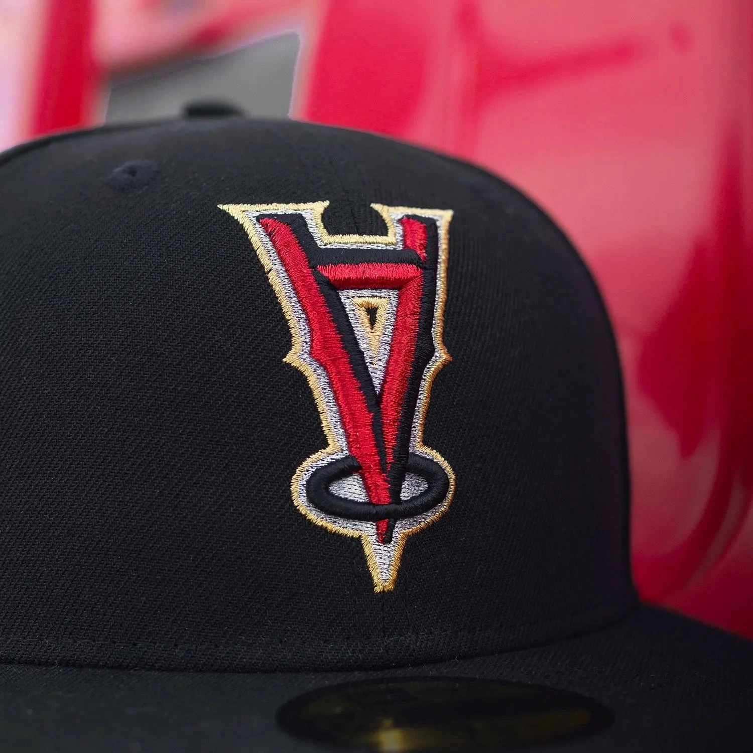 NEW ERA 59FIFTY MLB ANAHEIM ANGELS UPSIDE DOWN BLACK / GREY UV FITTED CAP 4 NEW ERA 59FIFTY MLB ANAHEIM ANGELS UPSIDE DOWN BLACK / GREY UV FITTED CAP - Image 2