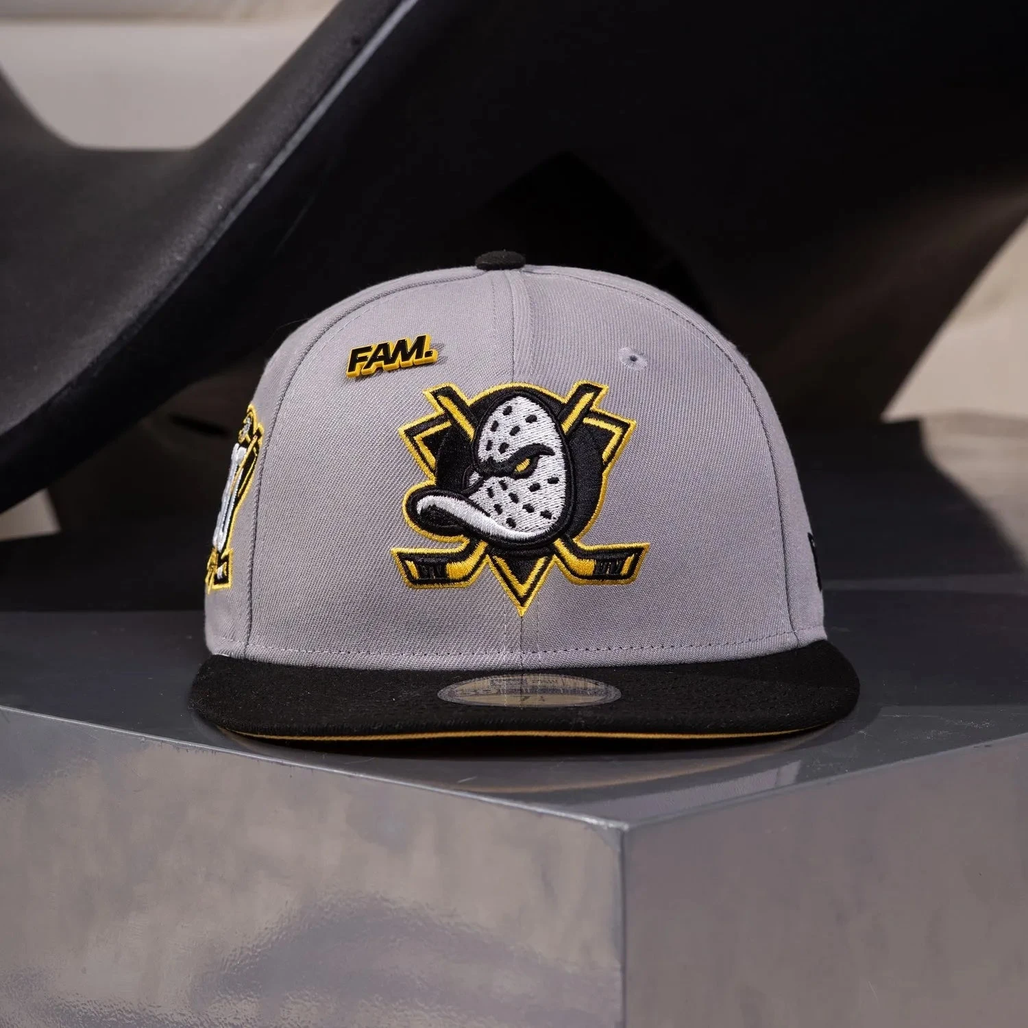 ANAHEIM DUCKS CAP GREY 30TH PATCH / NEW ERA 59FIFTY FITTED 7 ANAHEIM DUCKS CAP GREY 30TH PATCH / NEW ERA 59FIFTY FITTED - Image 5