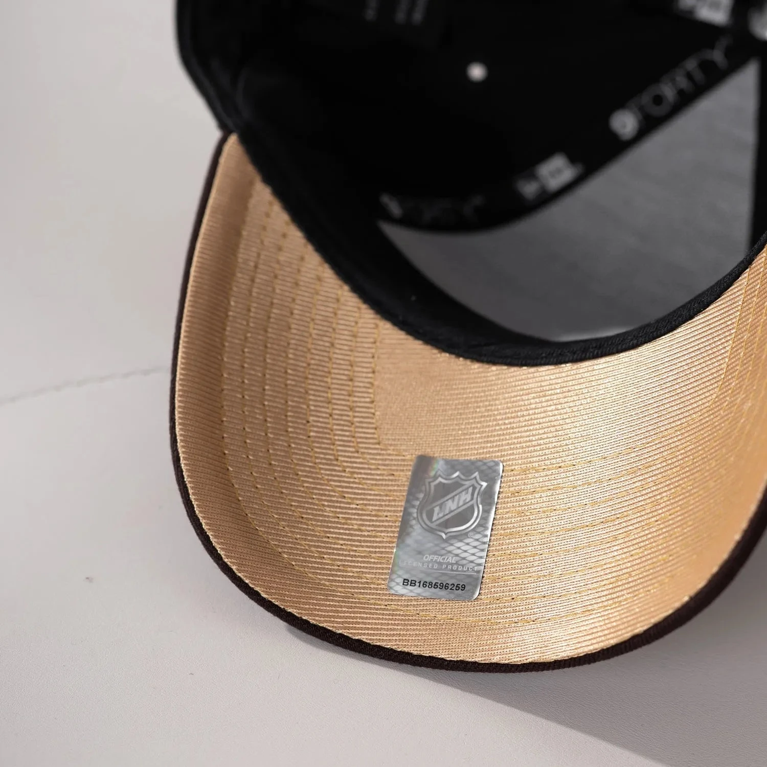 PITTSBURGH PENGUINS CAP BLACK 50TH PATCH GOLD UV / NEW ERA A-FRAME 7 PITTSBURGH PENGUINS CAP BLACK 50TH PATCH GOLD UV / NEW ERA A-FRAME - Image 5