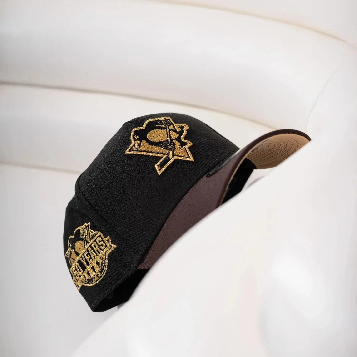 PITTSBURGH PENGUINS CAP BLACK 50TH PATCH GOLD UV / NEW ERA A-FRAME 5 PITTSBURGH PENGUINS CAP BLACK 50TH PATCH GOLD UV / NEW ERA A-FRAME - Image 3