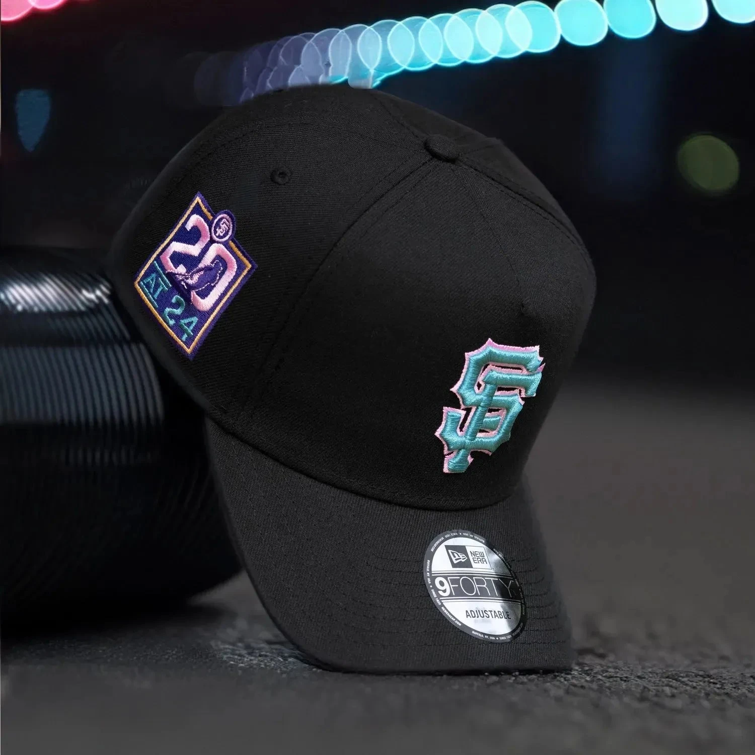 NEW ERA 9FORTY A-FRAME MLB SAN FRANCISCO GIANTS 20TH ANNIVERSARY BLACK / PINK UV CAP 4 NEW ERA 9FORTY A-FRAME MLB SAN FRANCISCO GIANTS 20TH ANNIVERSARY BLACK / PINK UV CAP - Image 2