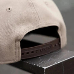 NEW ERA 9FORTY A-FRAME MLB NEW YORK YANKEES WORLD SERIES 1998 TWO TONE / GREY UV SNAPBACK -Headwear store P5060396