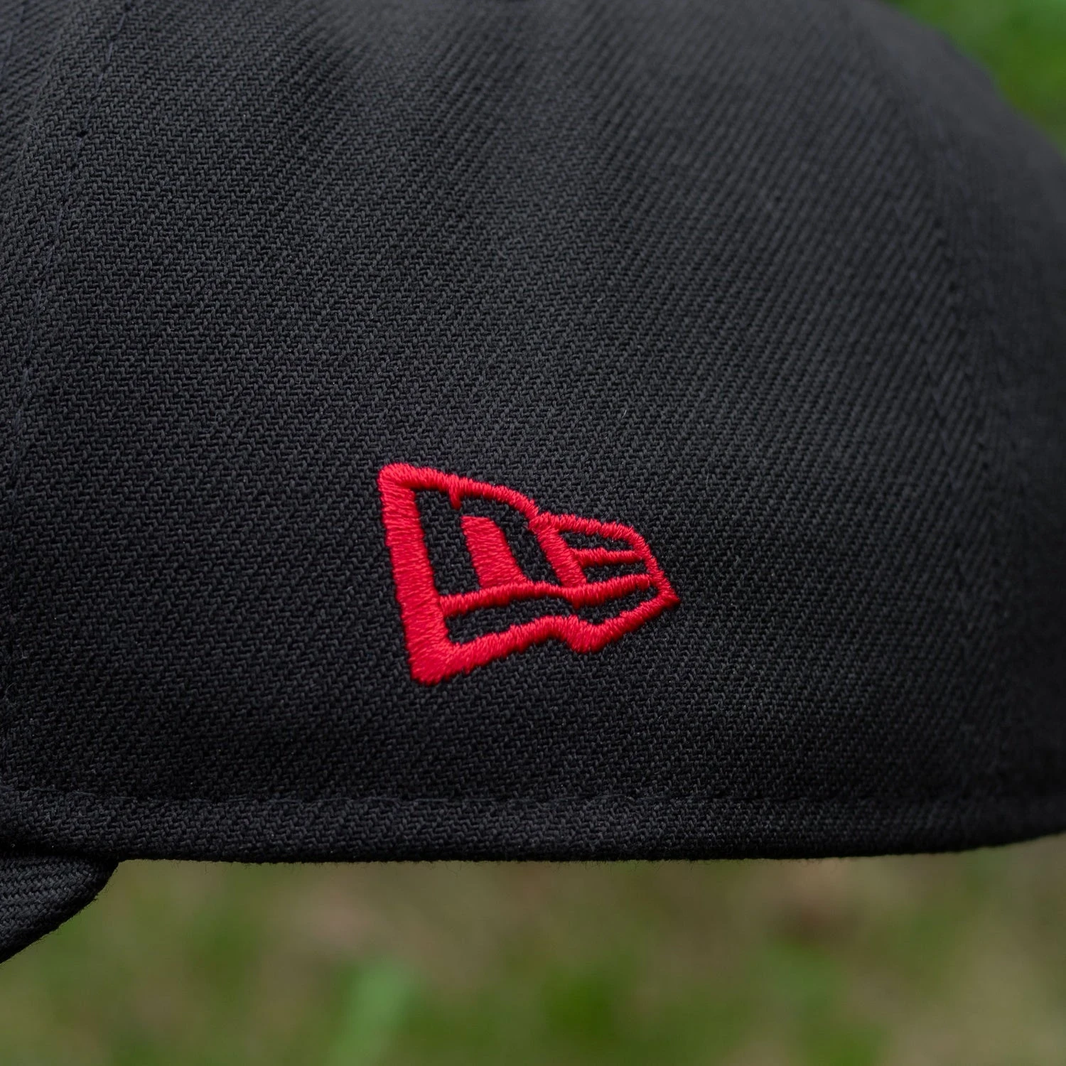 NEW ERA 9FORTY A-FRAME LOS ANGELES DODGERS ROSES BLACK / SCARLET UV SNAPBACK CAP 5 NEW ERA 9FORTY A-FRAME LOS ANGELES DODGERS ROSES BLACK / SCARLET UV SNAPBACK CAP - Image 3