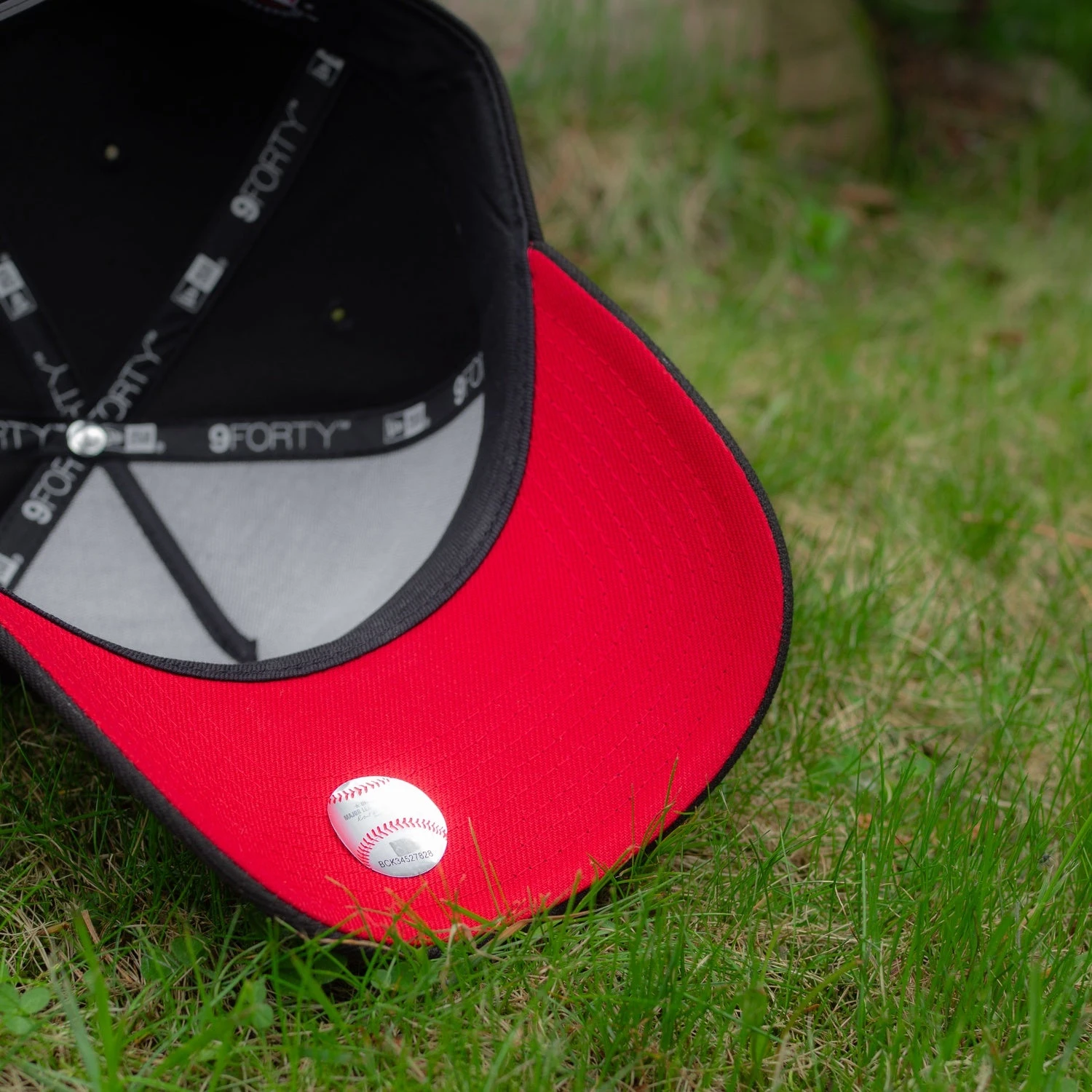 NEW ERA 9FORTY A-FRAME LOS ANGELES DODGERS ROSES BLACK / SCARLET UV SNAPBACK CAP 7 NEW ERA 9FORTY A-FRAME LOS ANGELES DODGERS ROSES BLACK / SCARLET UV SNAPBACK CAP - Image 5