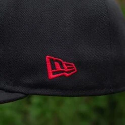 NEW ERA 59FIFTY MLB NEW YORK YANKEES ROSES BLACK / SCARLET UV FITTED CAP 12 NEW ERA 59FIFTY MLB NEW YORK YANKEES ROSES BLACK / SCARLET UV FITTED CAP -Headwear store P5111376 40052c34 4ac7 4f70 9d67 a9cf850880b6