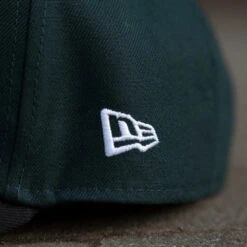 NEW ERA 9FORTY A-FRAME NBA MILWAUKEE BUCKS TWO TONE / GREY UV SNAPBACK -Headwear store P6030740