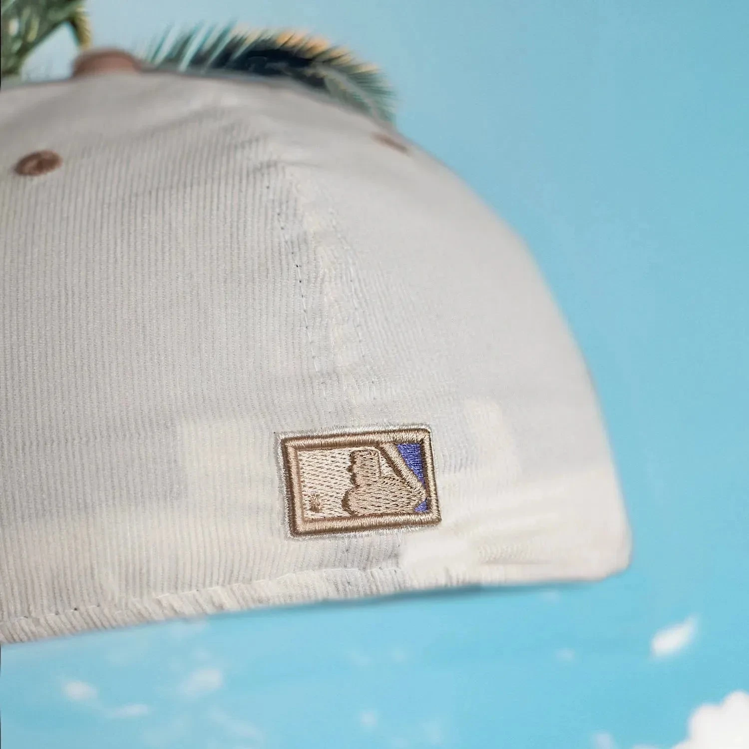 NEW ERA 59FIFTY MLB NEW YORK YANKEES YANKEE STADIUM TWO TONE MICRO CORD / GREY UV FITTED CAP 5 NEW ERA 59FIFTY MLB NEW YORK YANKEES YANKEE STADIUM TWO TONE MICRO CORD / GREY UV FITTED CAP - Image 3