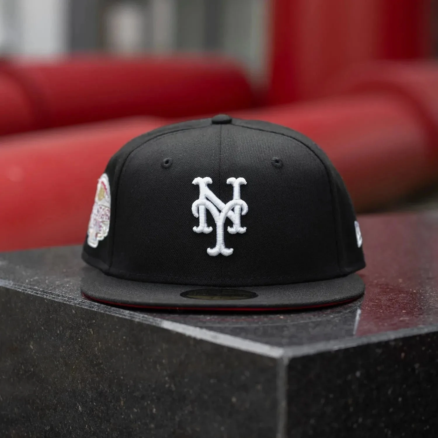 NEW ERA 59FIFTY MLB NEW YORK METS ALL STAR GAME 2013 BLACK / SCARLET RED UV FITTED CAP 4 NEW ERA 59FIFTY MLB NEW YORK METS ALL STAR GAME 2013 BLACK / SCARLET RED UV FITTED CAP - Image 2