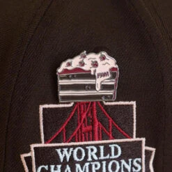 EXCLUSIVE FAM CAKE PIN -Headwear store P8314942