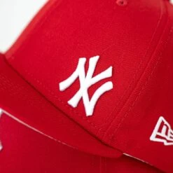 NEW ERA 59FIFTY MLB MINI LOGO NEW YORK YANKEES RED / GREY UV WOOL FITTED CAP 12 NEW ERA 59FIFTY MLB MINI LOGO NEW YORK YANKEES RED / GREY UV WOOL FITTED CAP -Headwear store PA260511