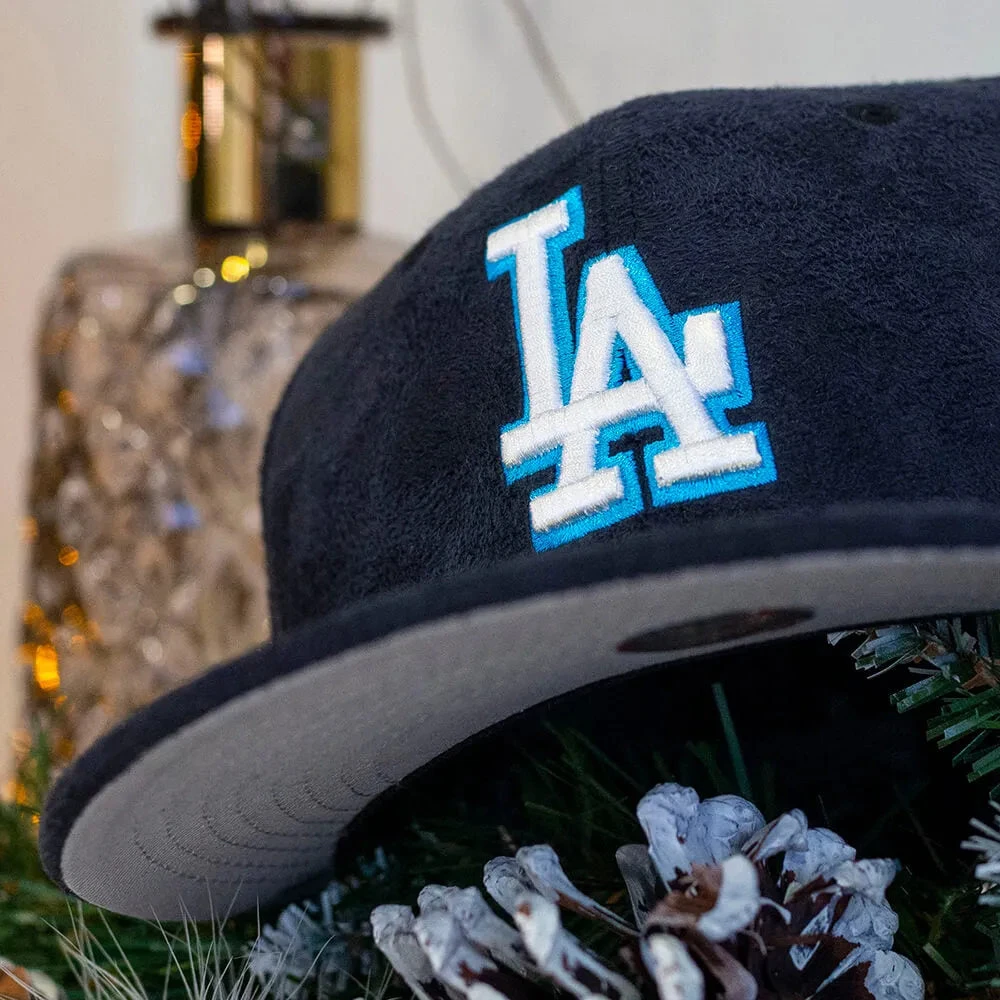 NEW ERA 59FIFTY MLB LOS ANGELES DODGERS NAVY FAUX SUEDE / GREY UV FITTED CAP 8 NEW ERA 59FIFTY MLB LOS ANGELES DODGERS NAVY FAUX SUEDE / GREY UV FITTED CAP - Image 6