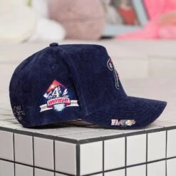 FAM.CAP SNAPBACK "P" CAP 4TH ANNIVERSARY NAVY CORDUROY / GREY UV 16 FAM.CAP SNAPBACK "P" CAP 4TH ANNIVERSARY NAVY CORDUROY / GREY UV -Headwear store PC190385