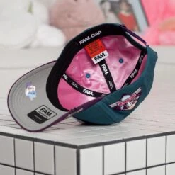 FAM.CAP SNAPBACK "F" CAP 4TH ANNIVERSARY TWO TONE / GREY UV 16 FAM.CAP SNAPBACK "F" CAP 4TH ANNIVERSARY TWO TONE / GREY UV -Headwear store PC190391 65e1a8f5 3f35 4caf b337 43ba94742cf1