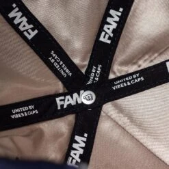 FAM.CAP SNAPBACK "P" CAP 4TH ANNIVERSARY NAVY CORDUROY / GREY UV 21 FAM.CAP SNAPBACK "P" CAP 4TH ANNIVERSARY NAVY CORDUROY / GREY UV -Headwear store PC190512