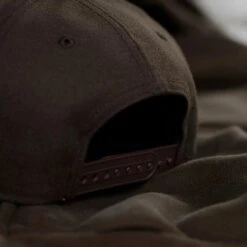 NEW ERA 9FORTY A-FRAME MLB ATLANTA BRAVES WORLD SERIES 1995 WALNUT / SCARLET UV CAP -Headwear store framemlbatlantabraversws1995walnutcap5